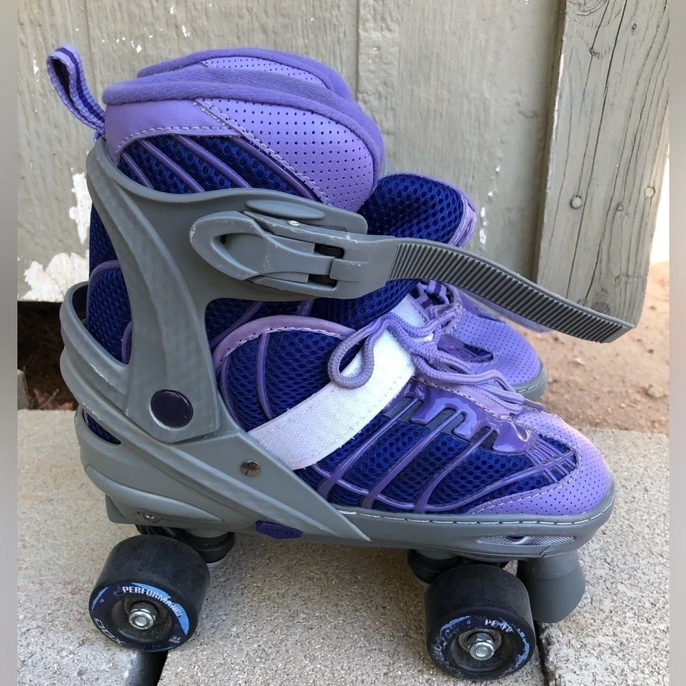 DBX Kids Purple Roller Skates 5-8
